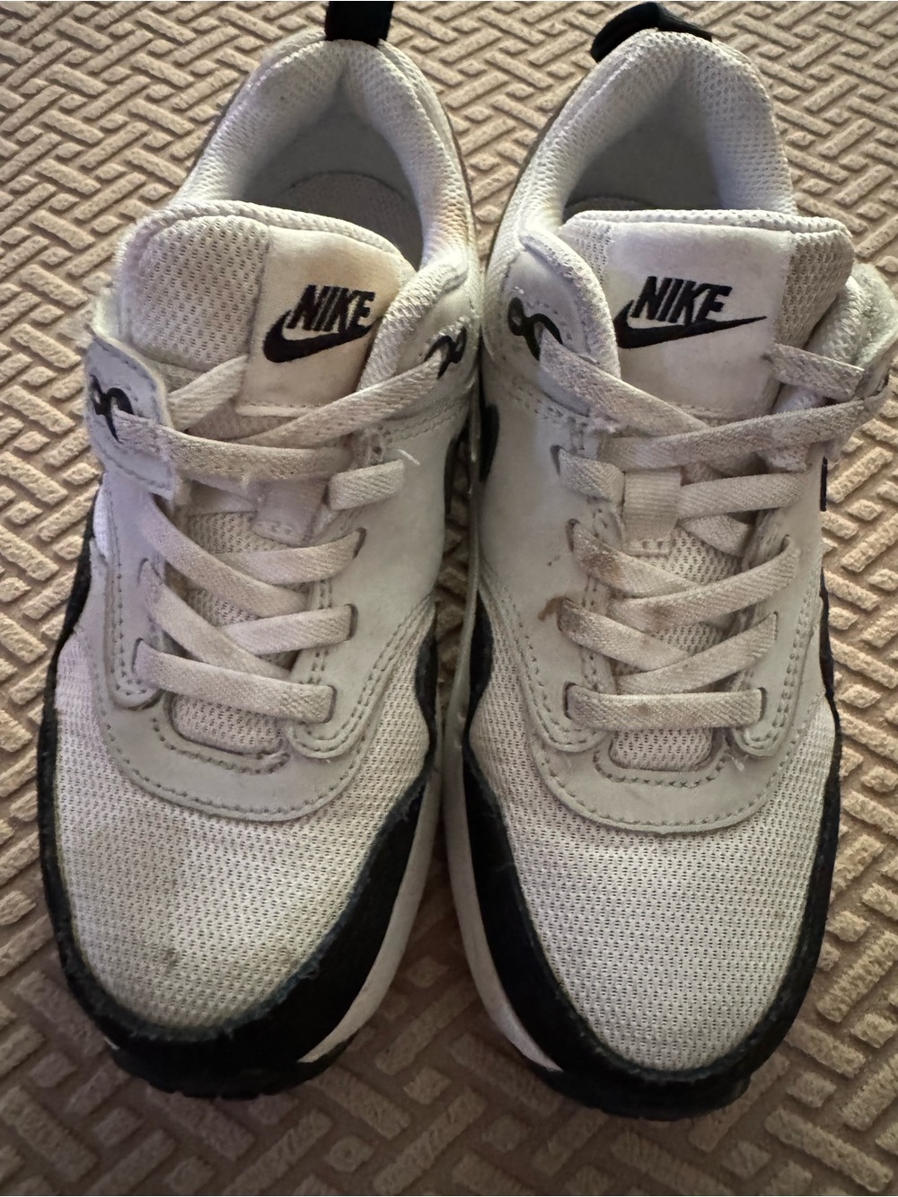Nike Air Max 1 Kids White and Black Low-Top Sneakers